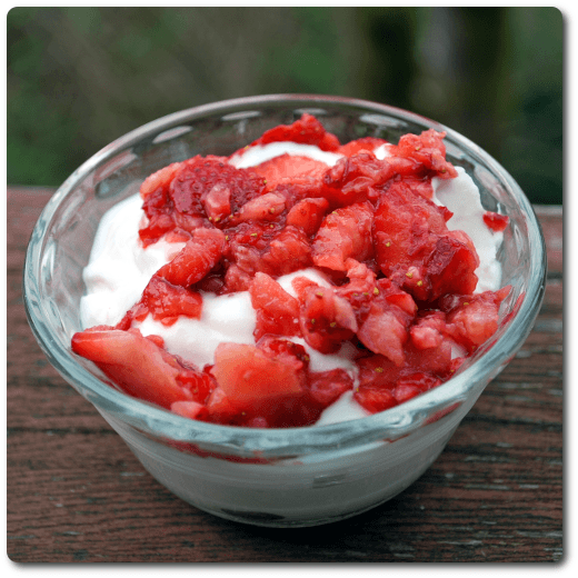 Strawberry Balsamic Vinegar Greek Yogurt Parfait Image